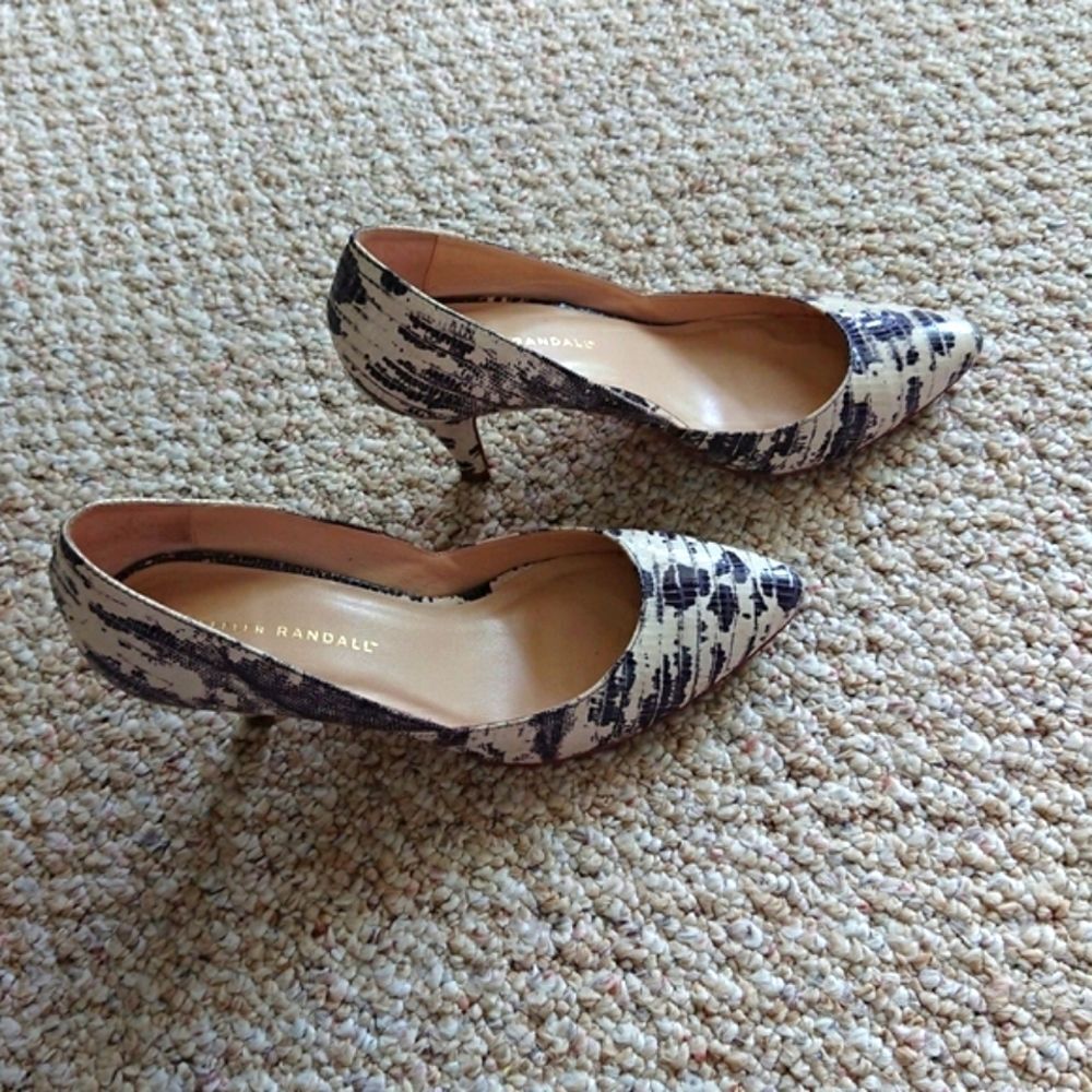 Loeffler Randall Cream and Black Patterned Pointed-Toe Kitten Heels